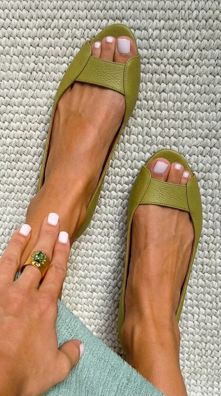 MARCO & BIANCA MILANO | SANDALI DORATI ADELINA: Comfort e Stile Chic!