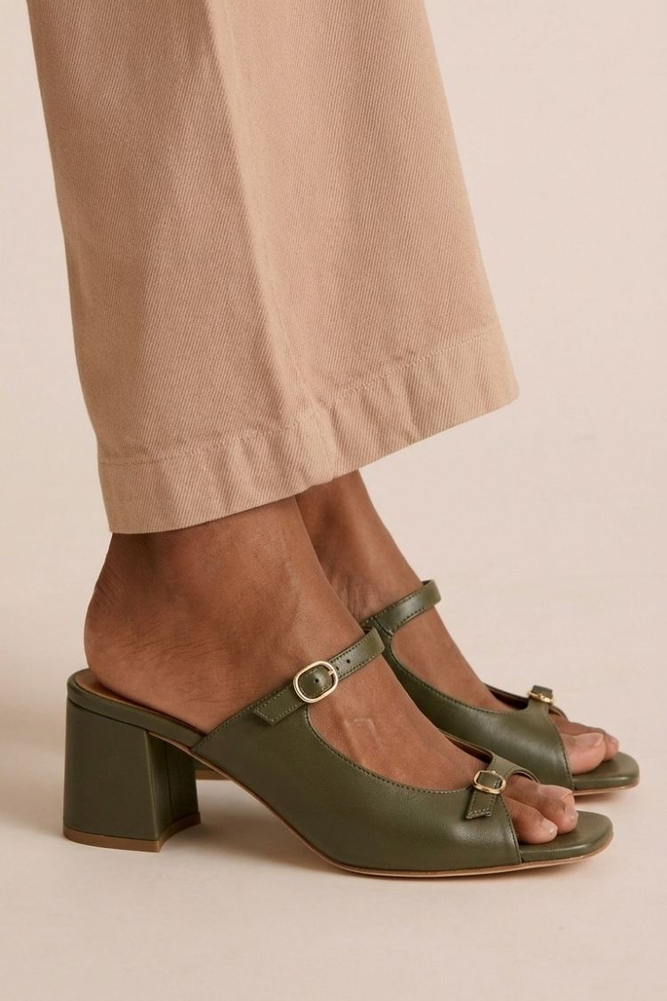 MARCO & BIANCA MILANO | SANDALI ELEGANTI VALENTINA RIVIERA per un Look Chic