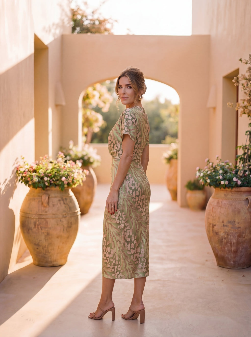 VILANA | Abito Midi Elegante e Chic per Ogni Occasione