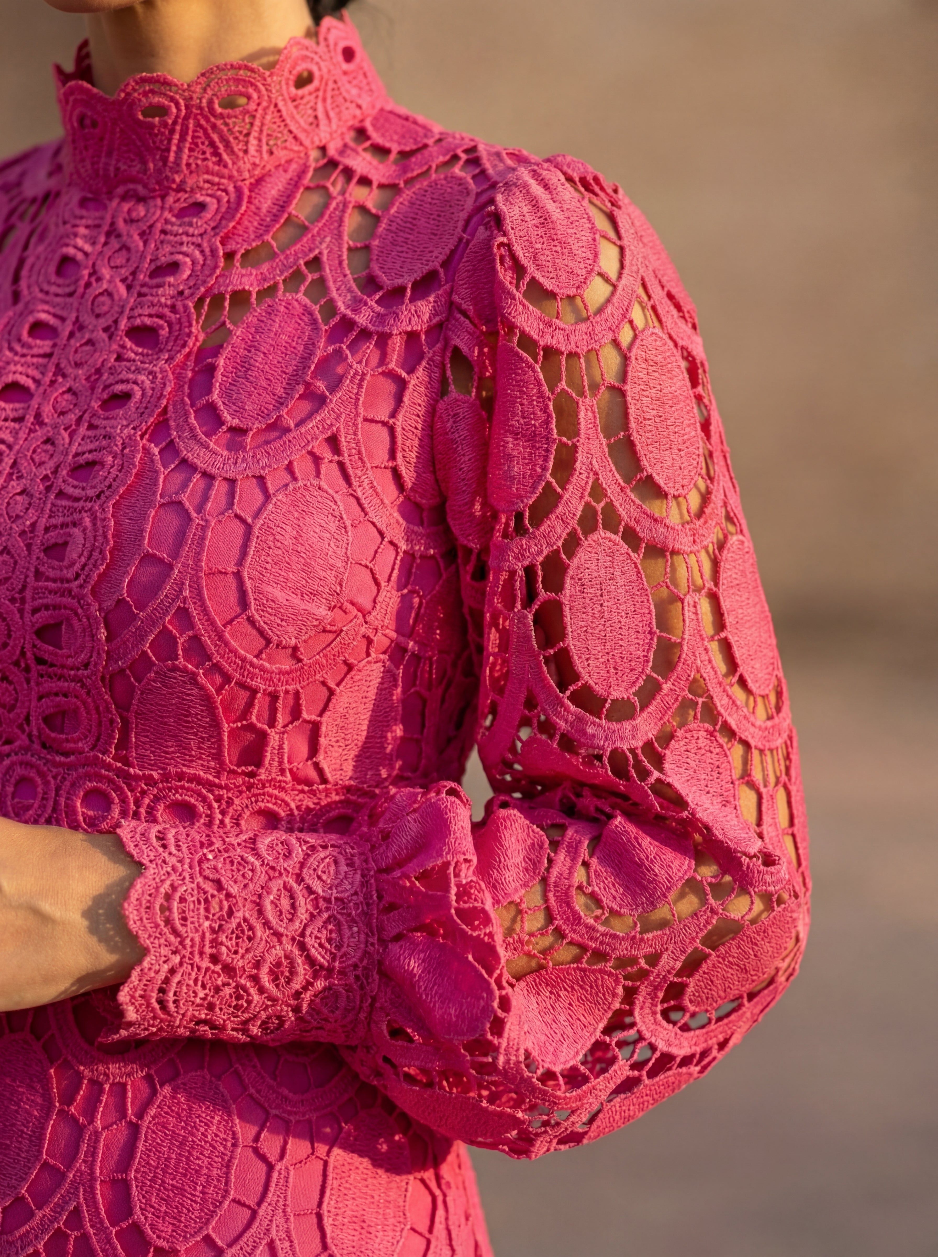 Vestito Carmona: Eleganza e Stile per Ogni Occasione