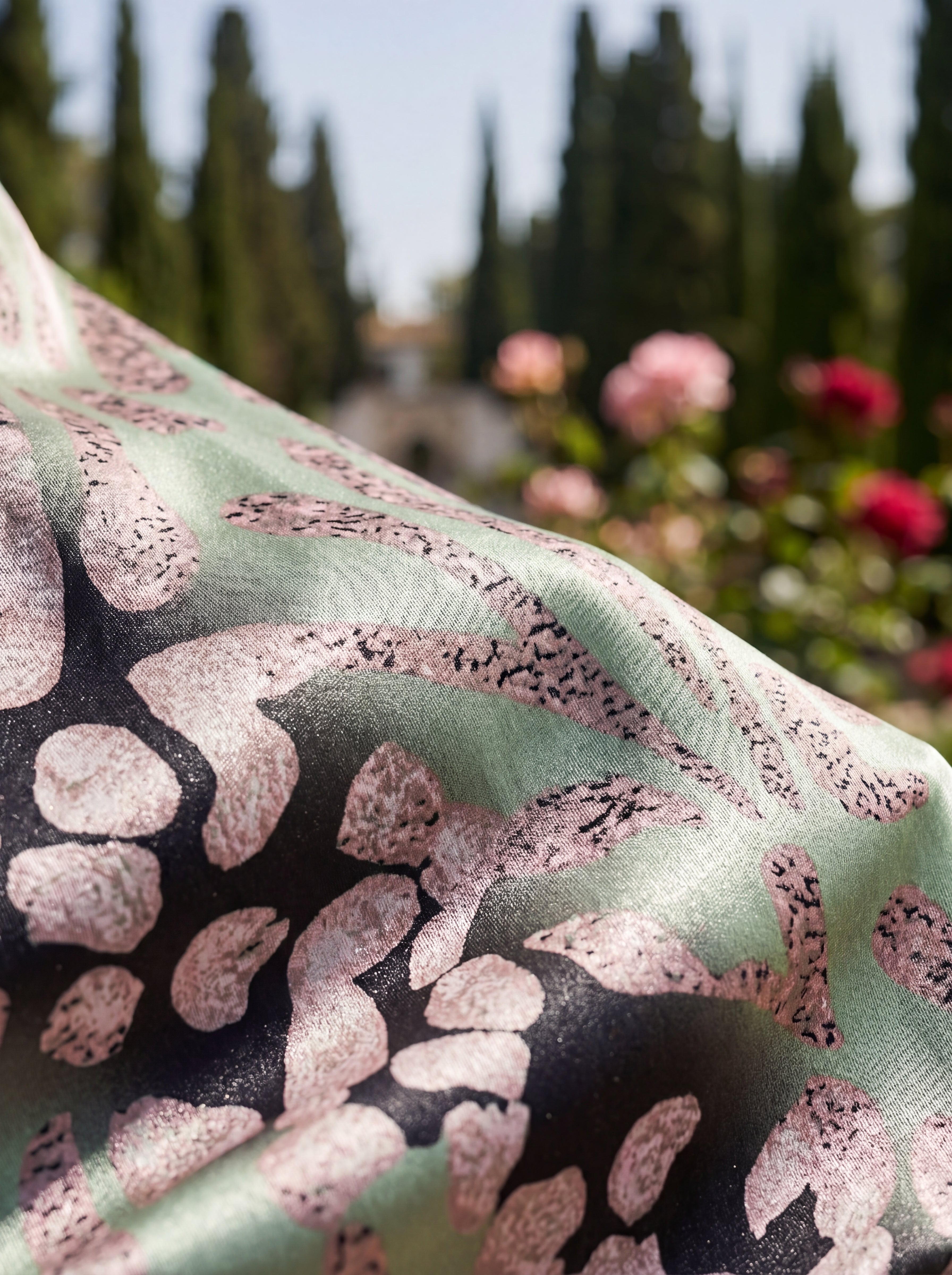 Vestito Arrayán: Eleganza Unica per Ogni Occasione