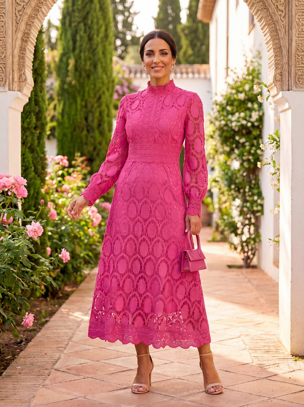 Vestito Carmona: Eleganza e Stile per Ogni Occasione
