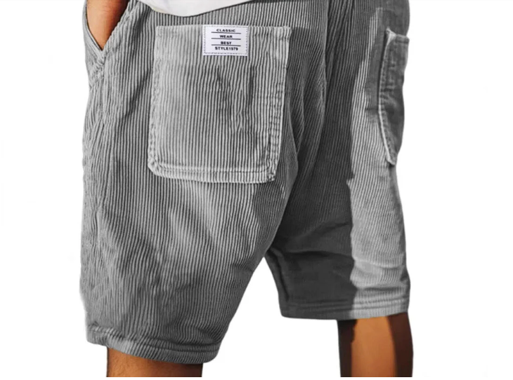 MARCO & BIANCA MILANO | PANTALONCINI CARGO RIVIERA: Stile e Comfort per la Tua Estate!