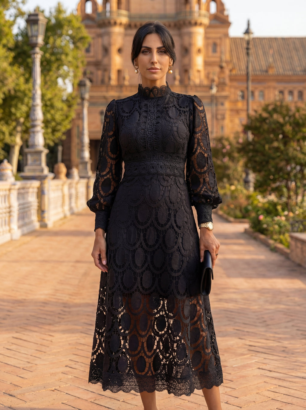 Vestito Carmona: Eleganza e Stile per Ogni Occasione