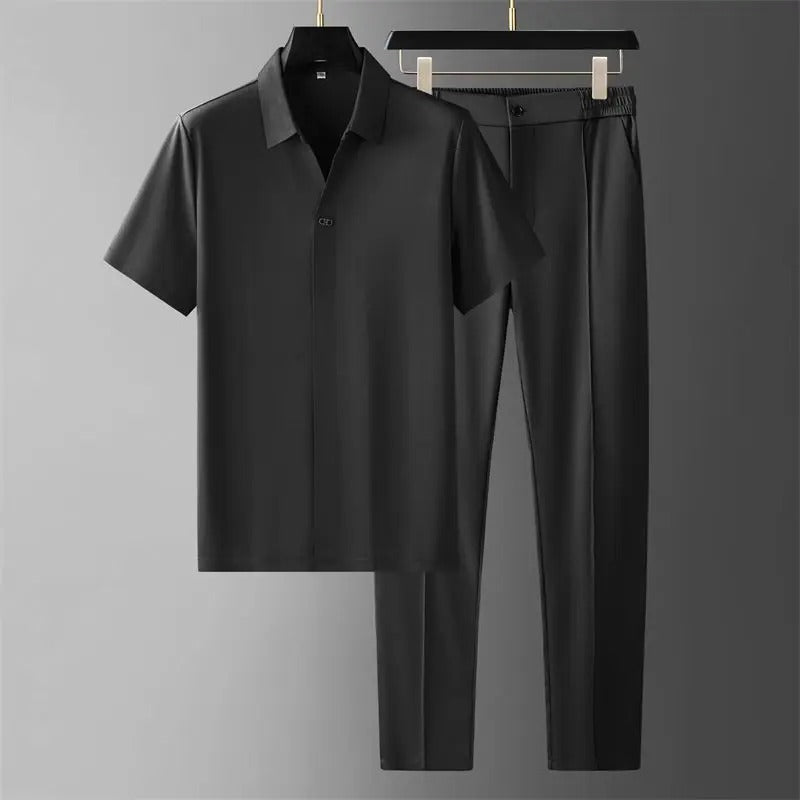 Set Confortevole in Due Pezzi Tristan: Stile e Comfort per Ogni Occasione!