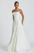 Francisa - Maxi Abito Elegante con Corsetto in Pizzo per un Look da Sogno
