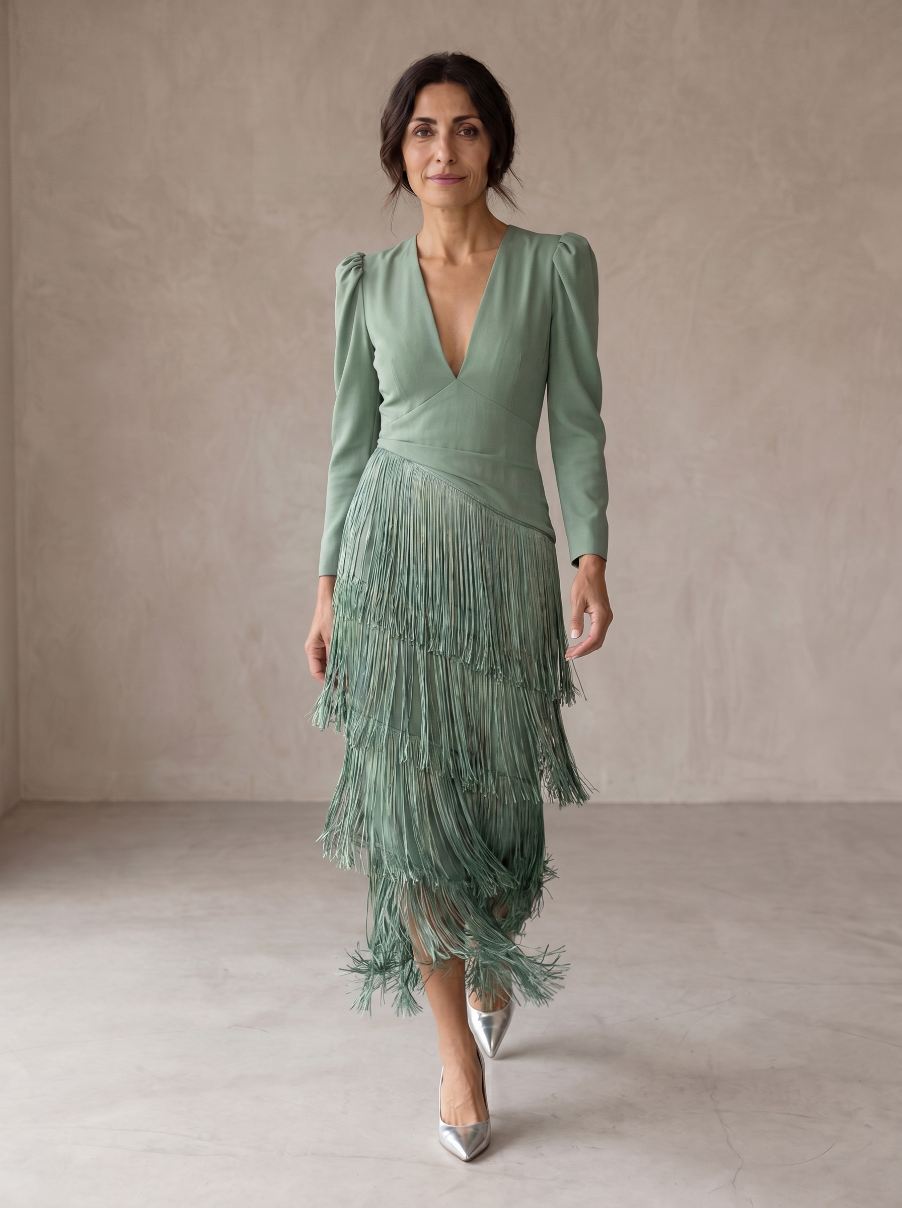 Chiara | Abito Elegante con Maniche a Frange - Stile Unico per Occasioni Speciali