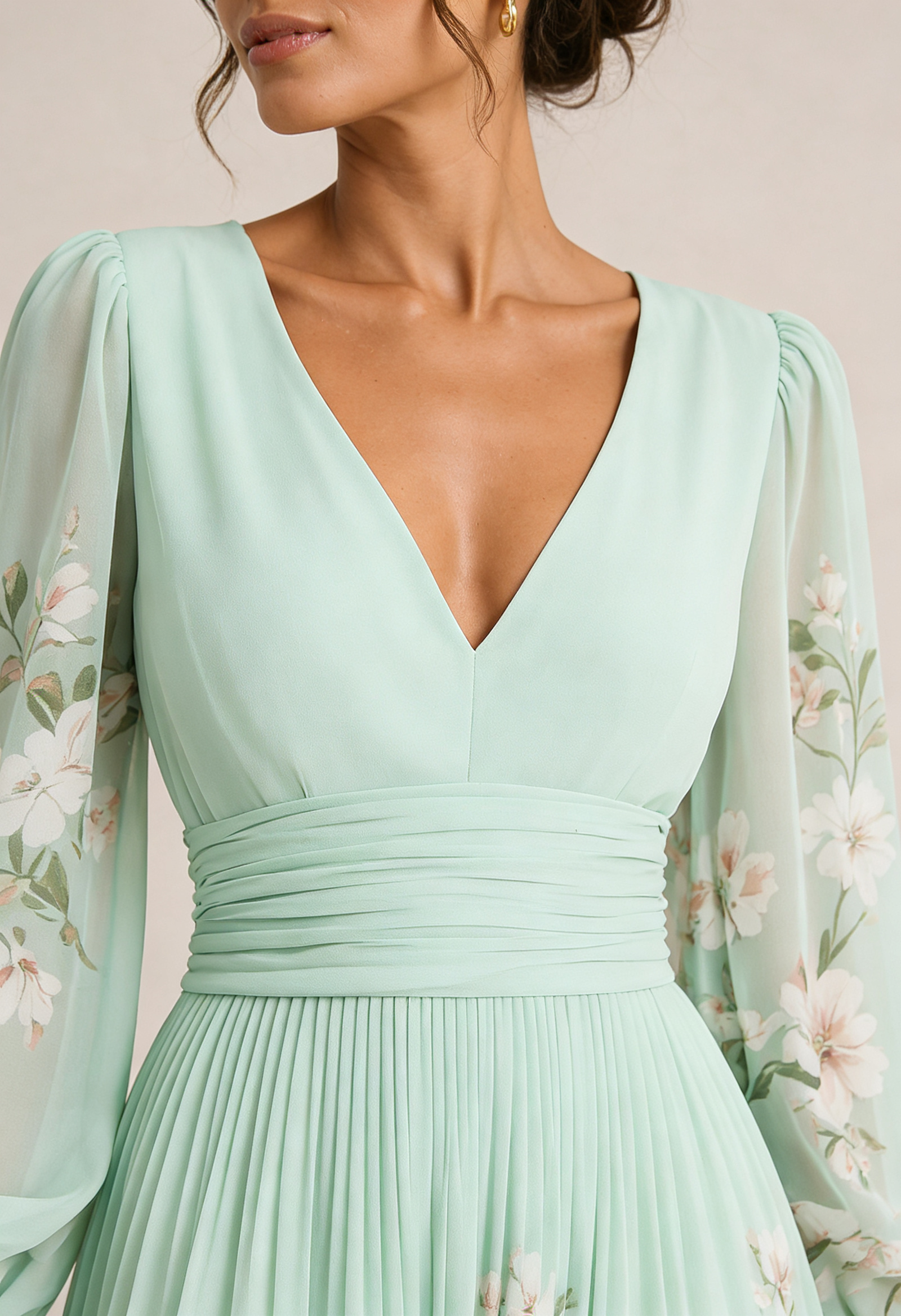 VENIRA | Abito Floreale Verde: Eleganza Naturale per Ogni Occasione