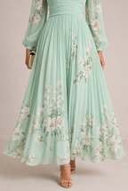 VENIRA | Abito Floreale Verde: Eleganza Naturale per Ogni Occasione
